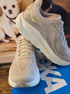 Hoka One One Clifton 10 Shoes 2E Wide Beige / Linen 1162032-RNN Men's 10.5 NEW